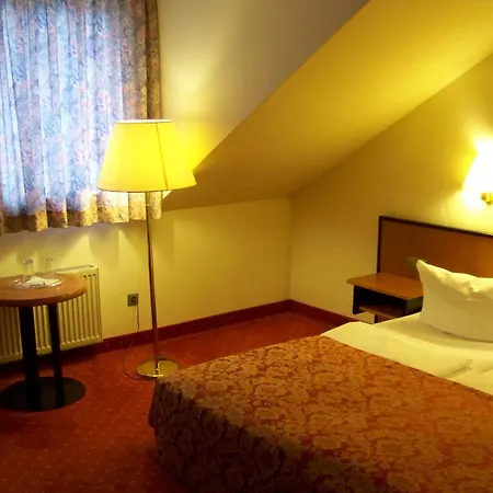 Amadeus Royal Berlin 3*