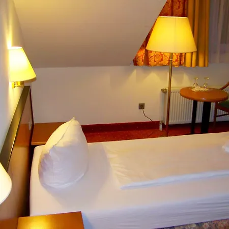 Amadeus Royal Berlin Hotel 3*