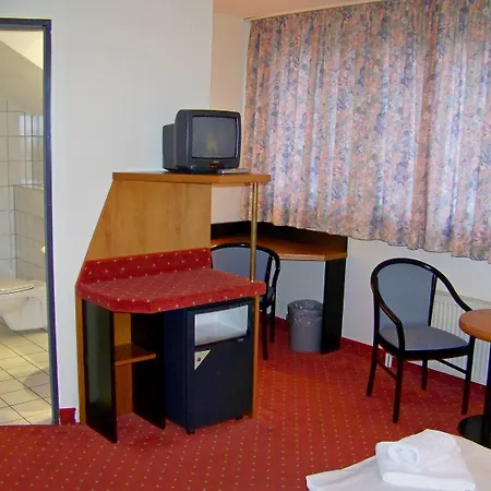 Amadeus Royal Berlin Hotel 3*