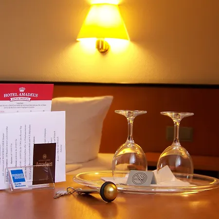 Amadeus Royal Berlin מלון Hönow