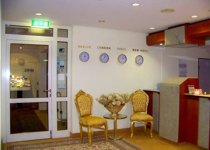 Amadeus Royal Berlin 3* Hönow