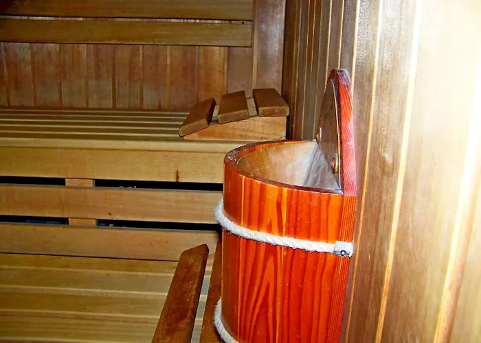 Amadeus Royal Berlin 3* Hönow