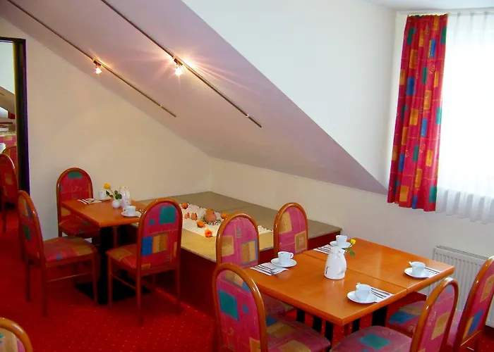 アマデウス ロイヤル ベルリン Hönow